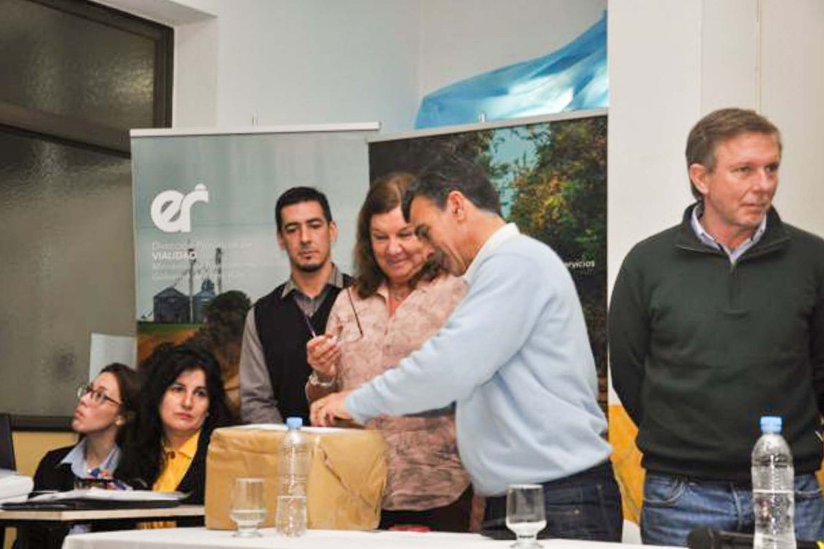 Se presentaron cuatro  oferentes para la construcción  del acceso a Aldea San Antonio