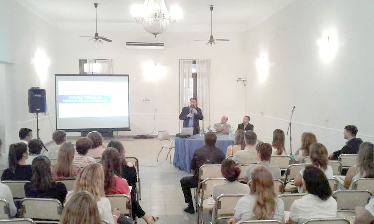 Urdinarrain: Primer Encuentro Polo Educativo  de Adicciones de la Región Sur