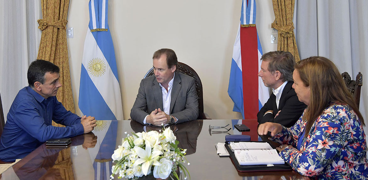 Bordet se interesó en el acceso a la Aldea San Antonio y otras obras viales