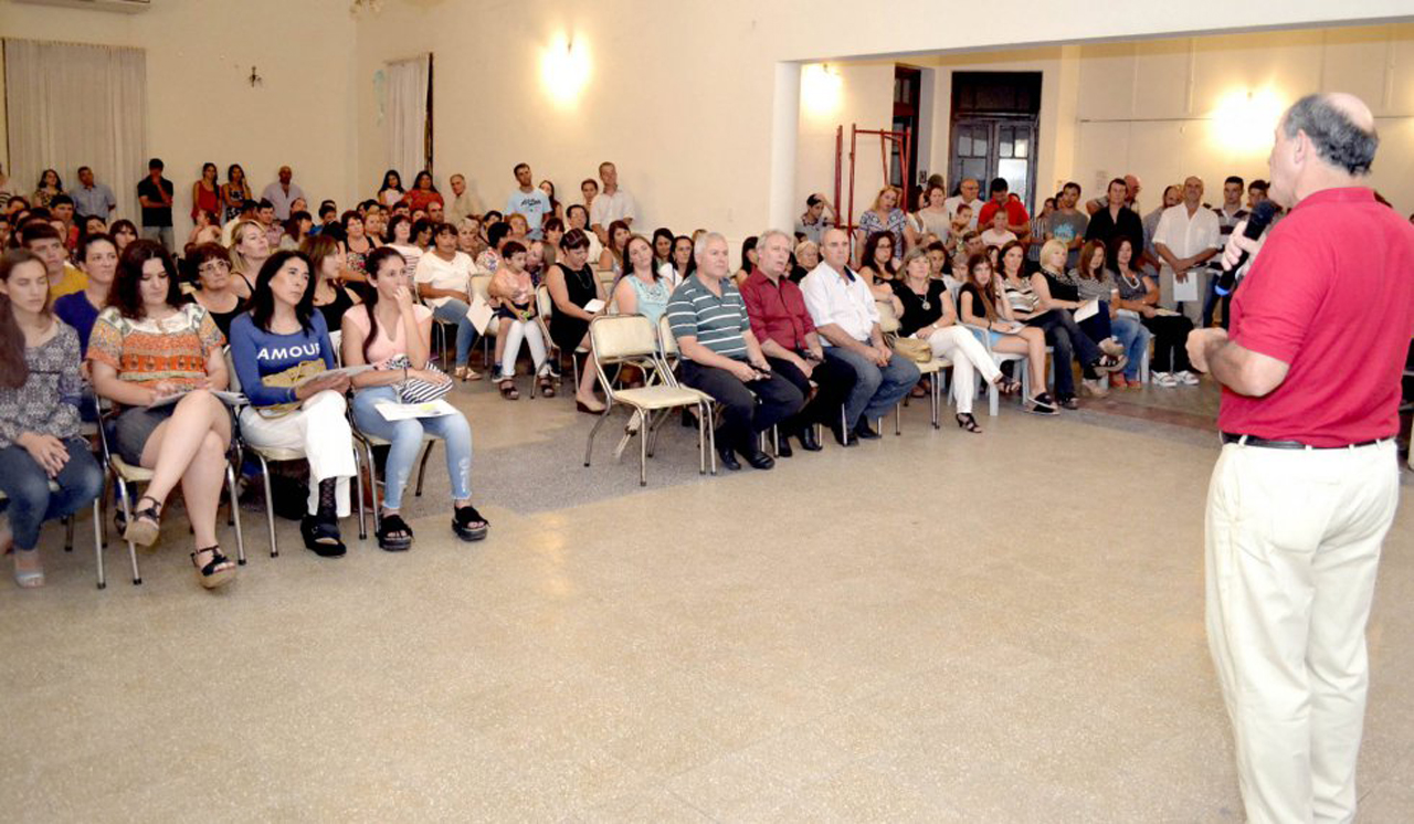Urdinarrain: Se realizó el acto de colación de los Centros de Capacitación Laboral y de Formación Profesional