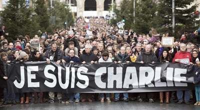 Multitudinaria manifestación contra los ataques en Francia