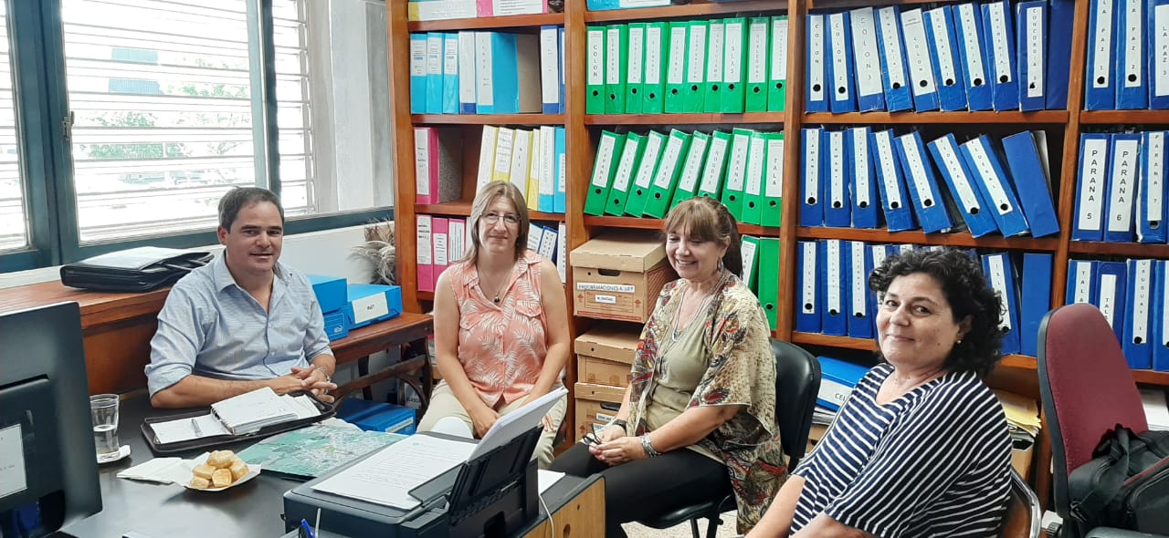 Gestionan  una escuela para Larroque