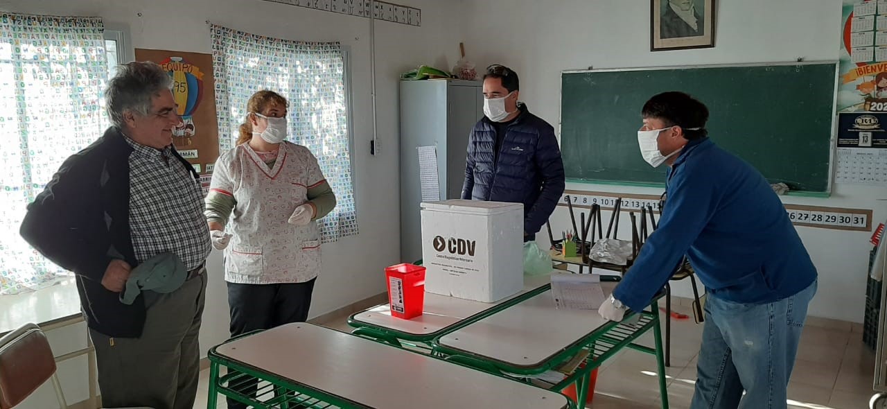 Realizaron la campaña de vacunación antigripal en Cuchilla Redonda