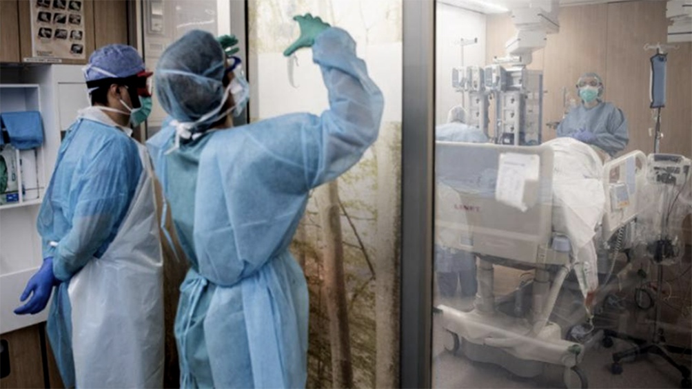 Cierra el mayor  hospital de campaña  en España  durante la pandemia