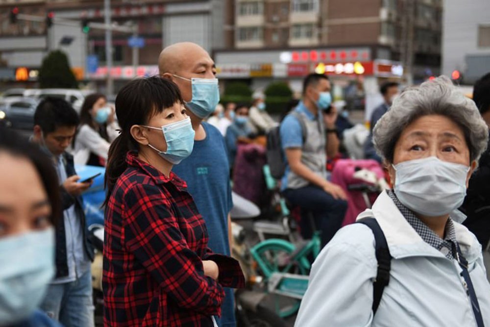 Beijing levanta la obligatoriedad de uso de barbijos en espacios abiertos