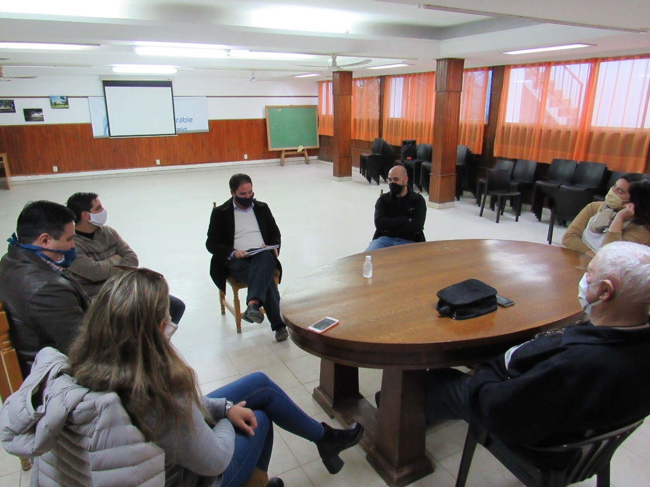 Hasell y concejales de “Creer Larroque” analizaron temas de la ciudad