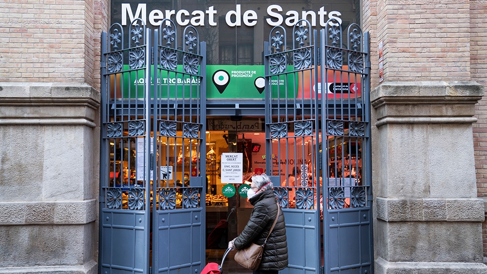 España registró más de 28.000  muertos por coronavirus