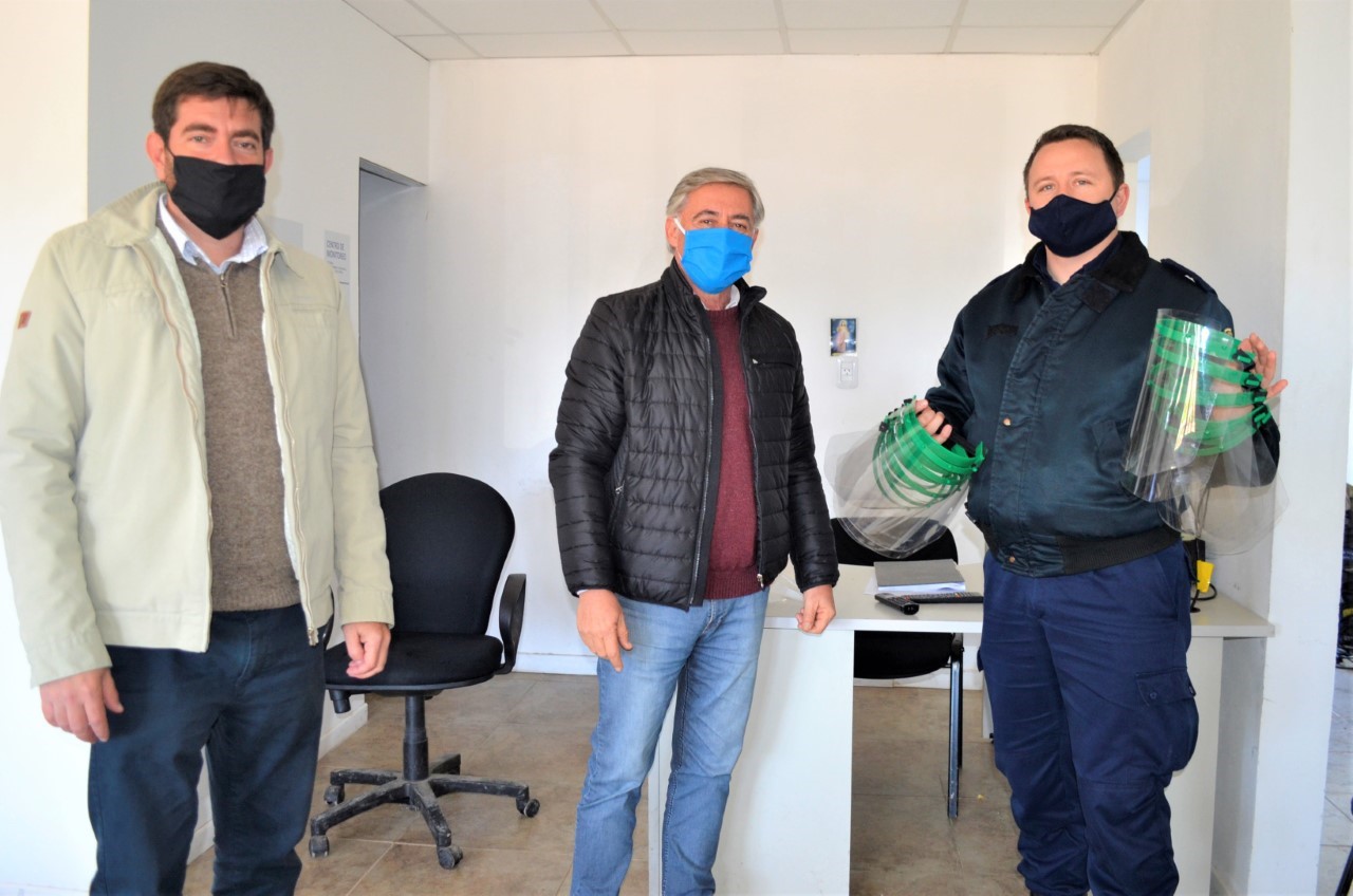 Donaron máscaras faciales a Urdinarrain