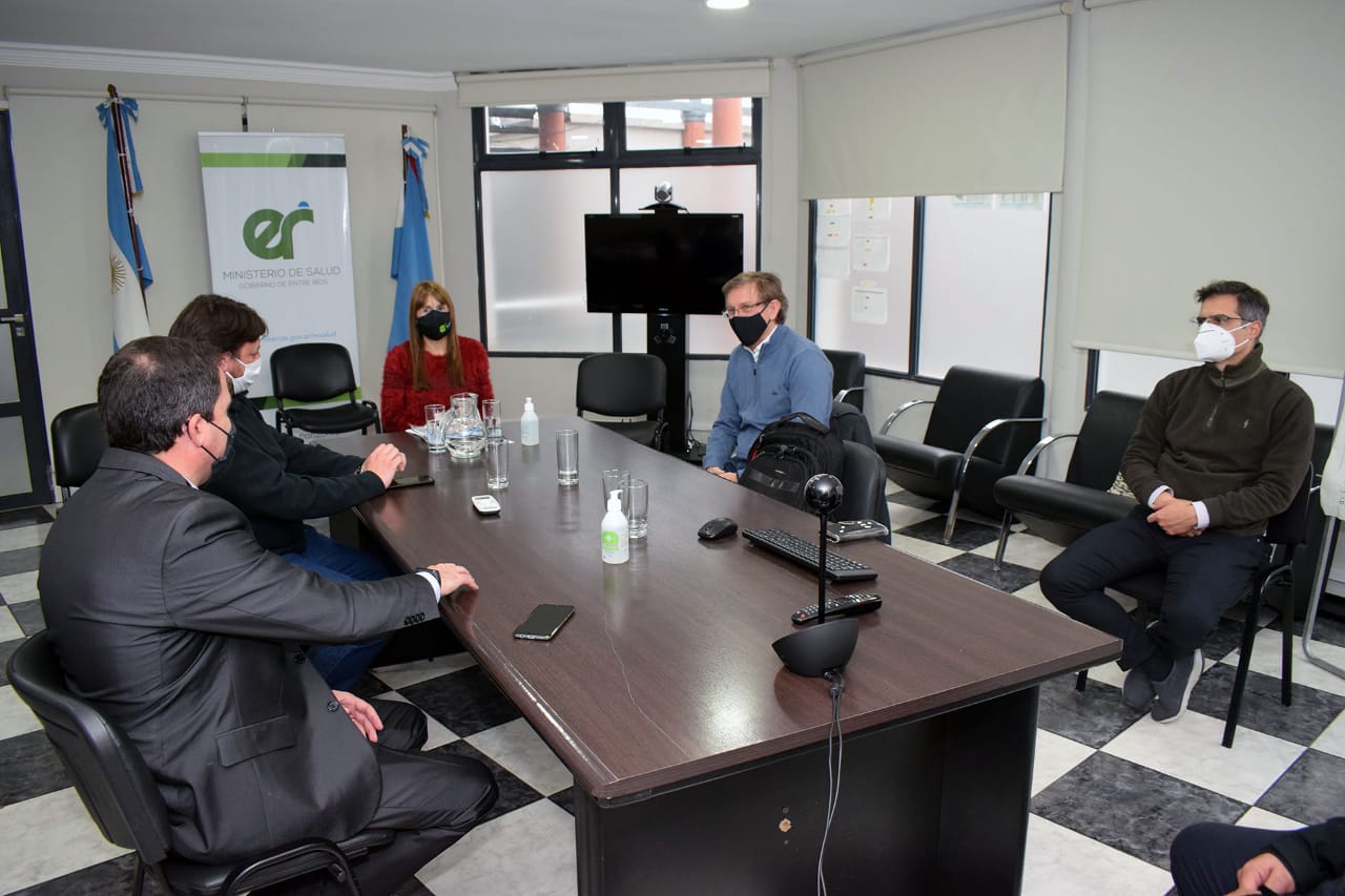 El intendente de Larroque fue recibido por la ministra de Salud provincial