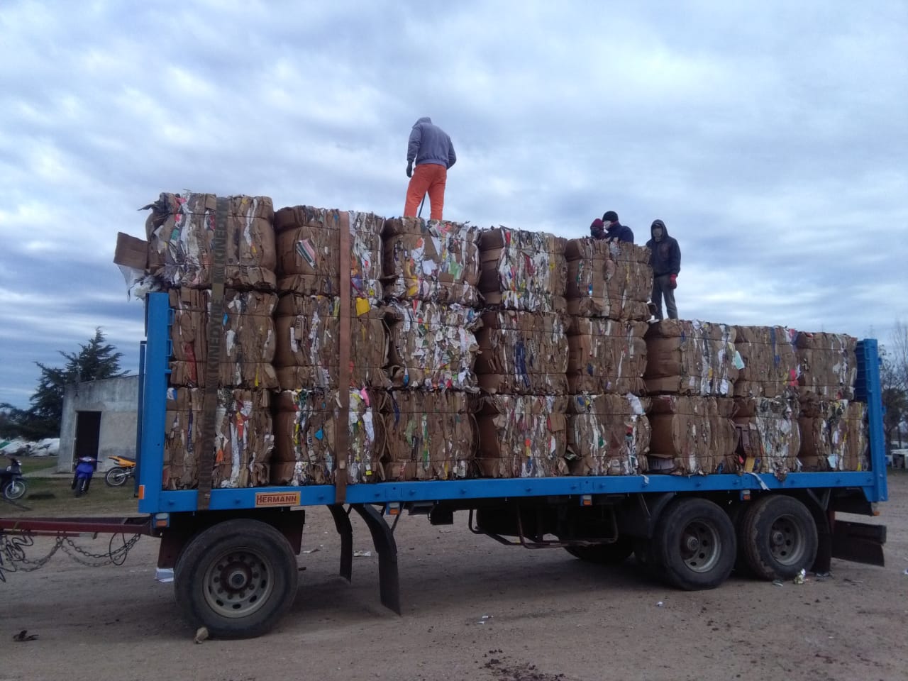 Recuperan materiales plásticos desde la Planta de Reciclado municipal