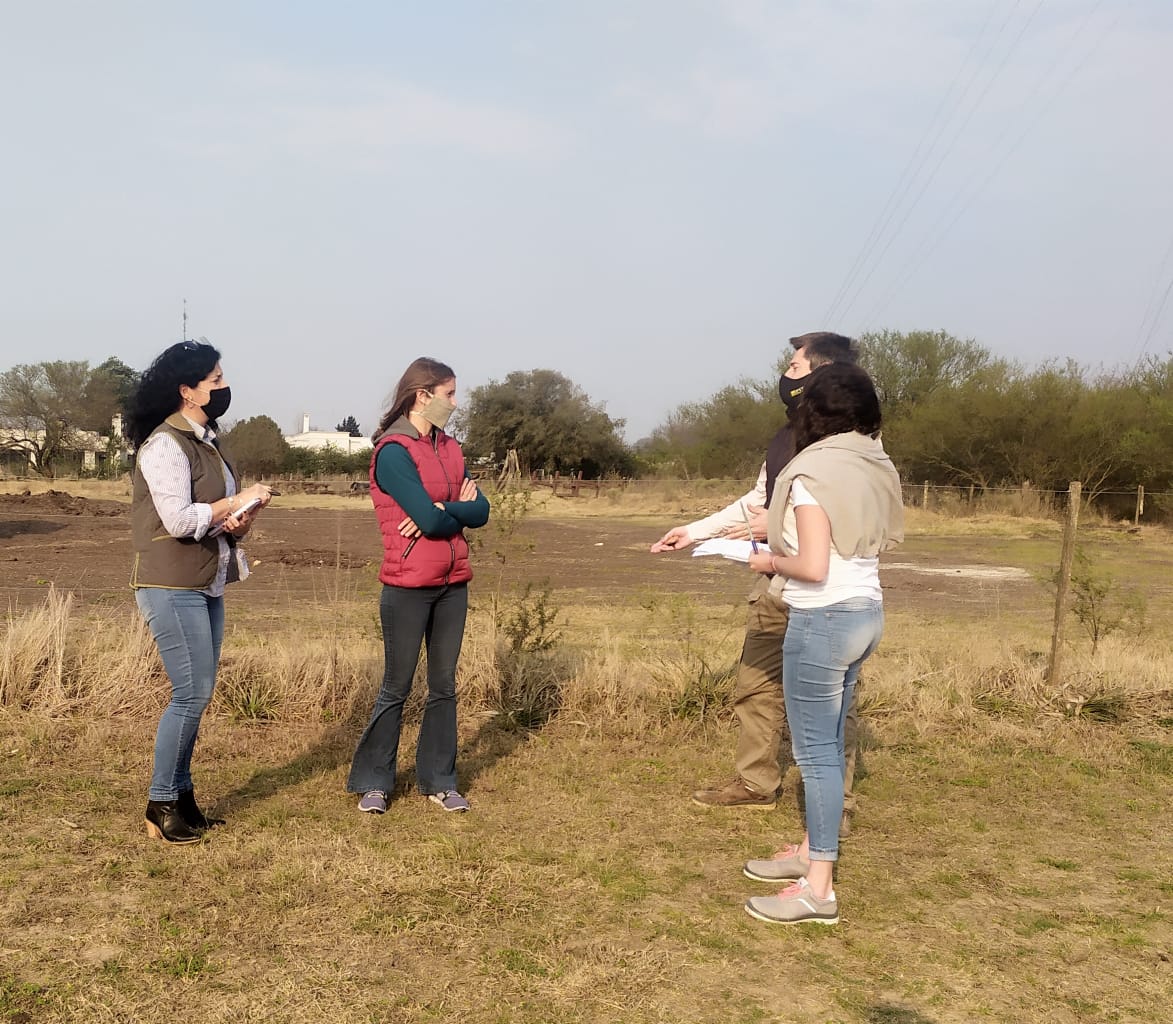 Larroque  Coordinan acciones para la forestación de la Ruta 51