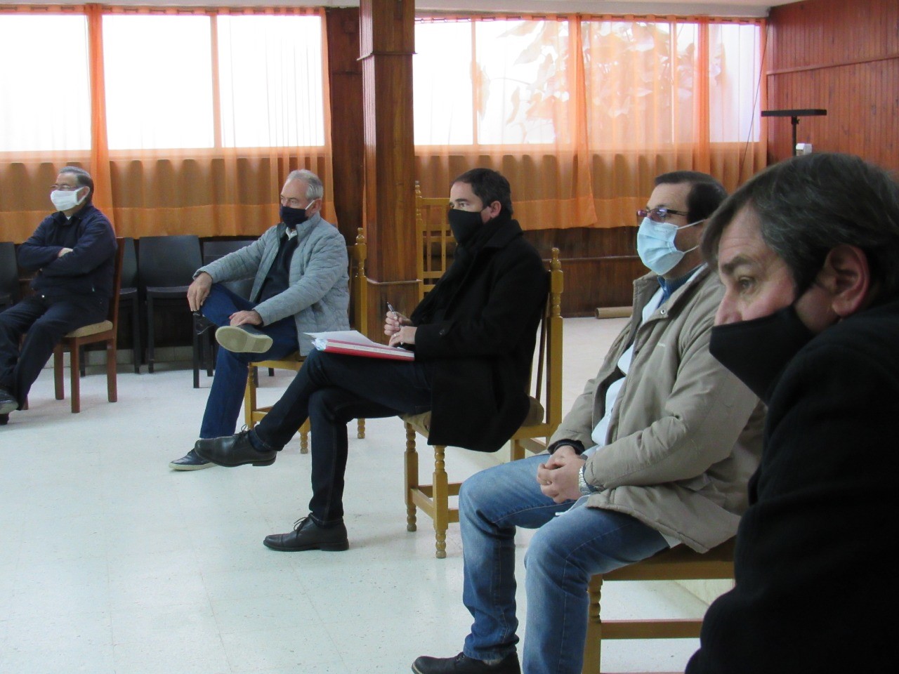 Larroque informó un caso de Covid-19 positivo y  más de 170 personas aisladas