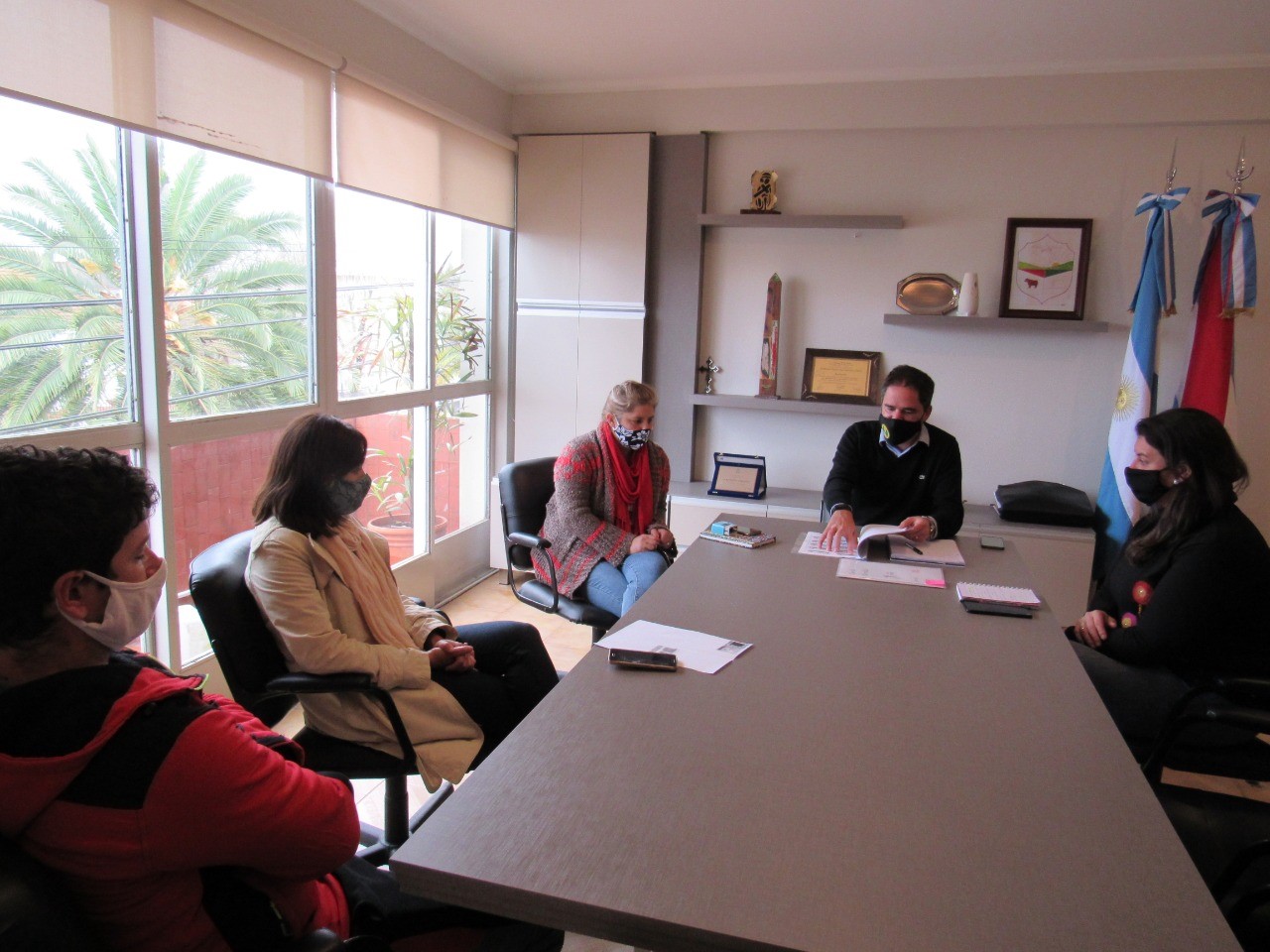 La Municipalidad de Larroque rubricó un convenio del Programa “Crédito Joven”