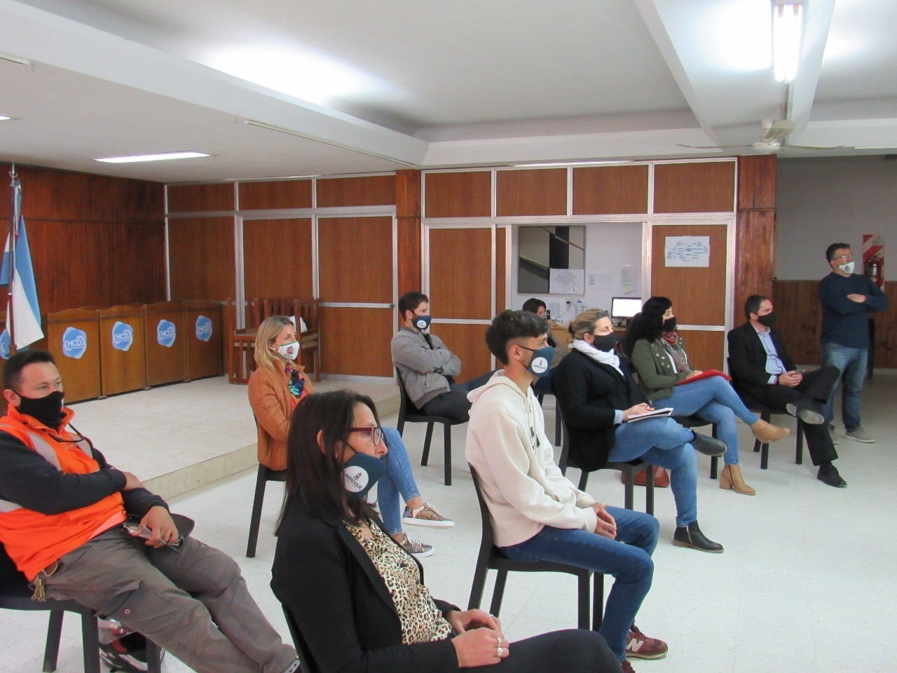 Larroque: Personal municipal participó de una  capacitación referida al trabajo en pandemia 