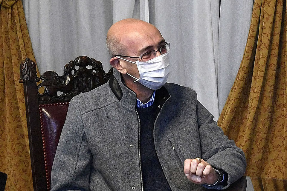 Scarione: "El déficit de la Caja ronda los  1.200 millones de pesos mensuales"