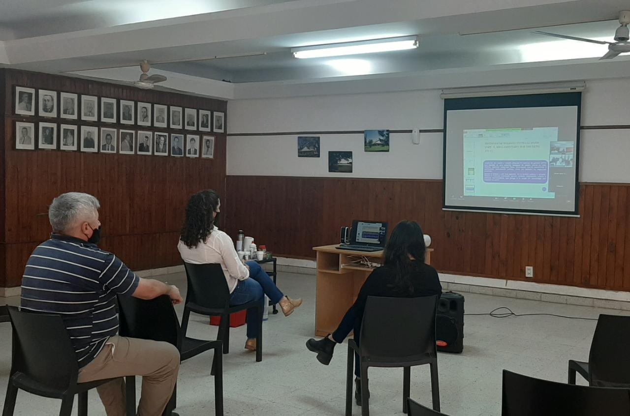 Larroque: Personal municipal se capacitó en la Ley Micaela