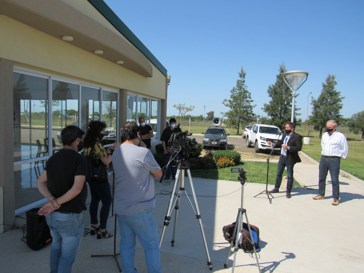 Larroque: desde el polideportivo, el CEM brindó un nuevo reporte epidemiológico 