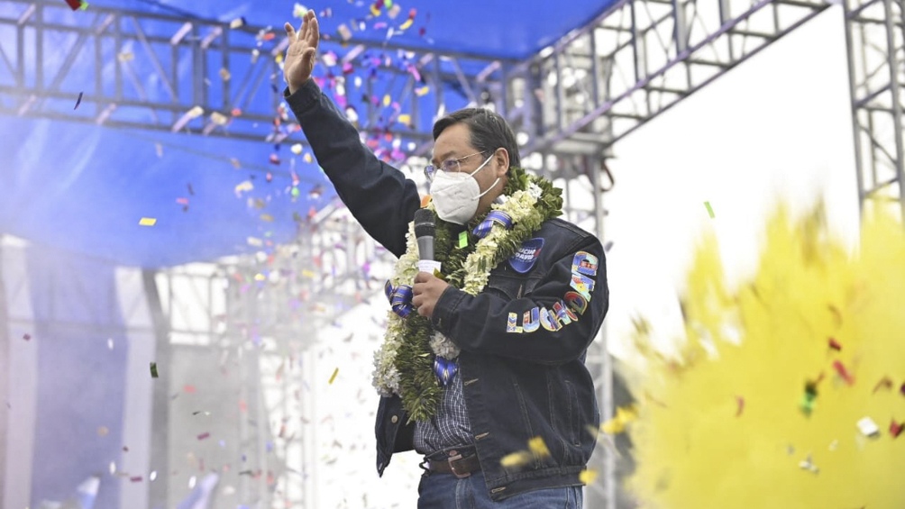 Bolivia: Arce obtuvo casi el doble de votos que Mesa