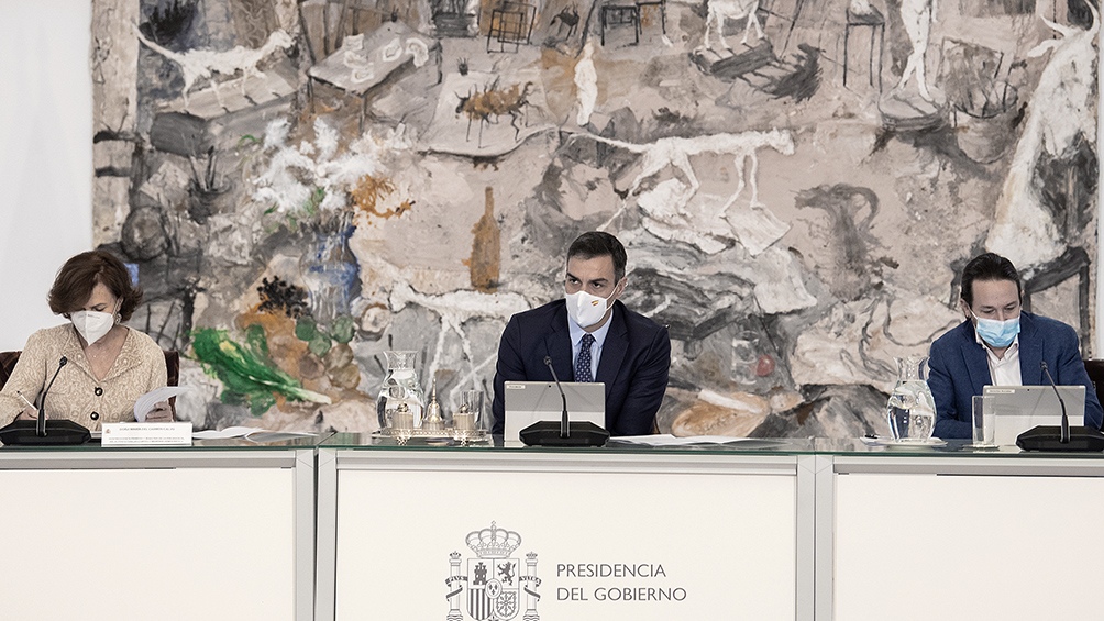 España decretó el estado  de alarma en todo el país  