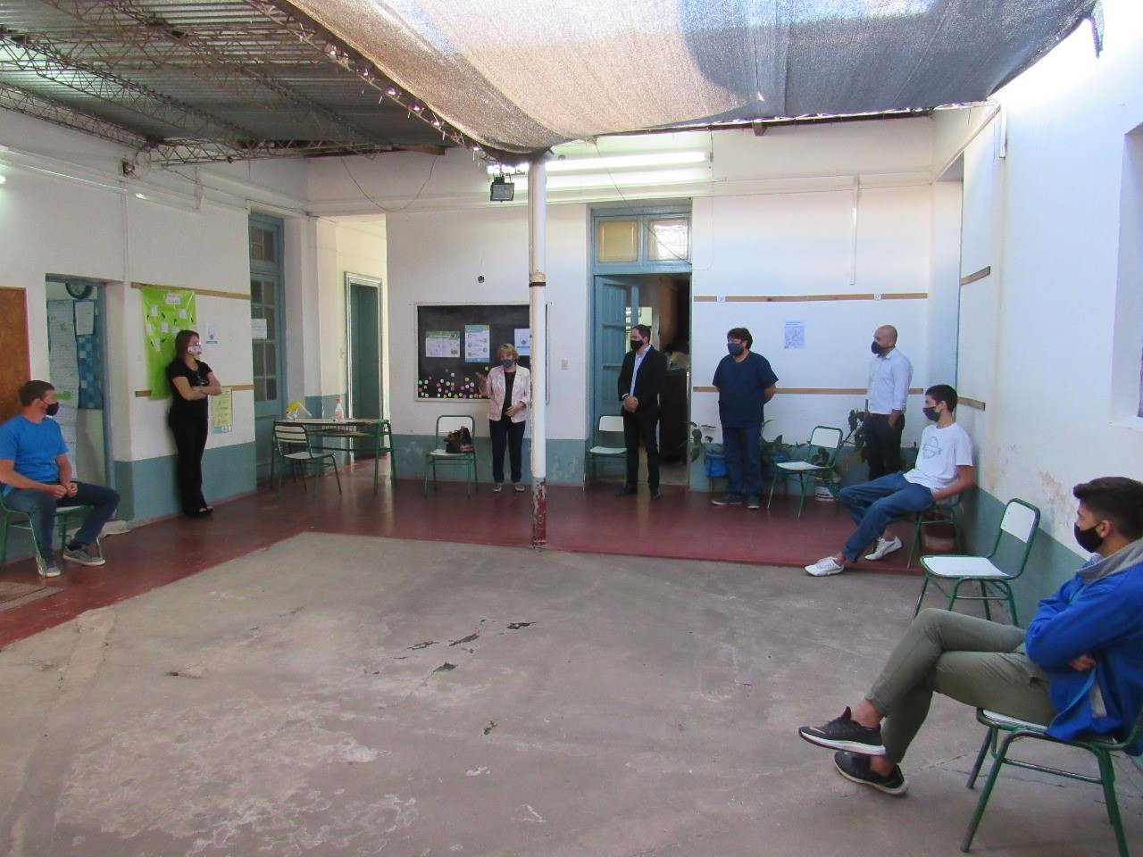 Larroque: Hassell destacó el reinicio de clases en la Escuela Técnica