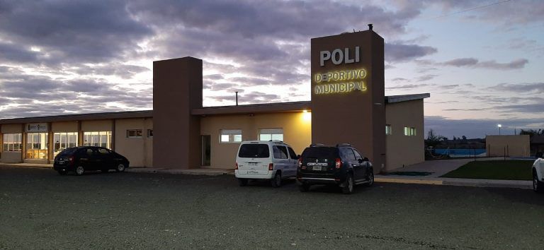 Larroque: Construirán un playón en el Polideportivo