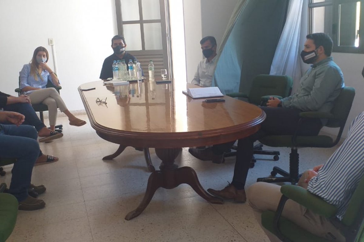 Trabajan en el programa Microrregión Pueblos del Sur