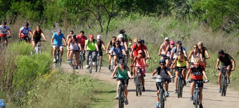 Exitosa pedaleada  en Larroque hasta Paso “El Corralito”