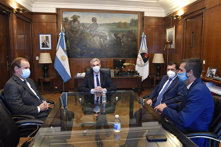 Bordet analizó con el ministro de Transporte el control de las fronteras