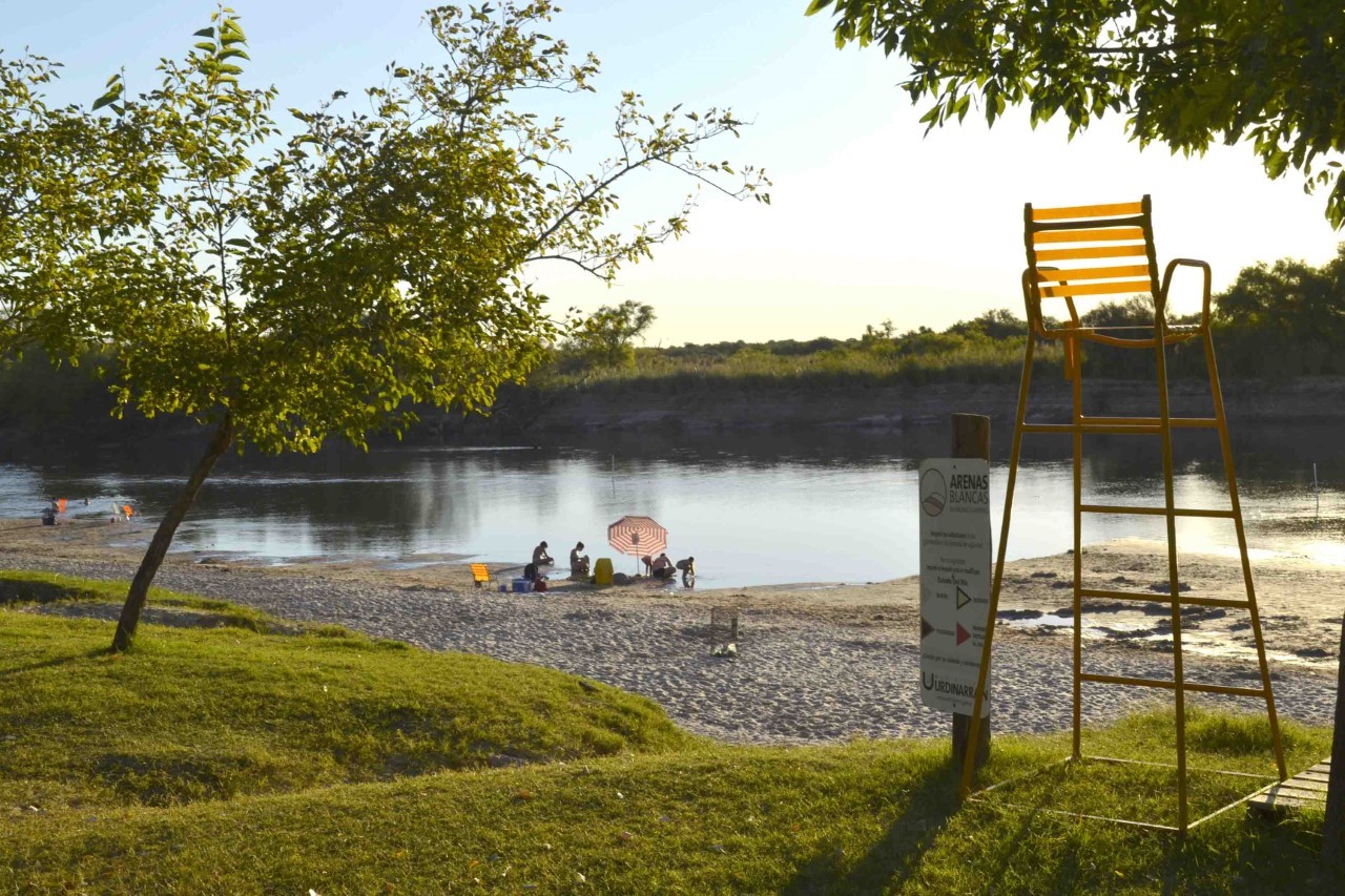 Arenas Blancas abrirá en Semana Santa