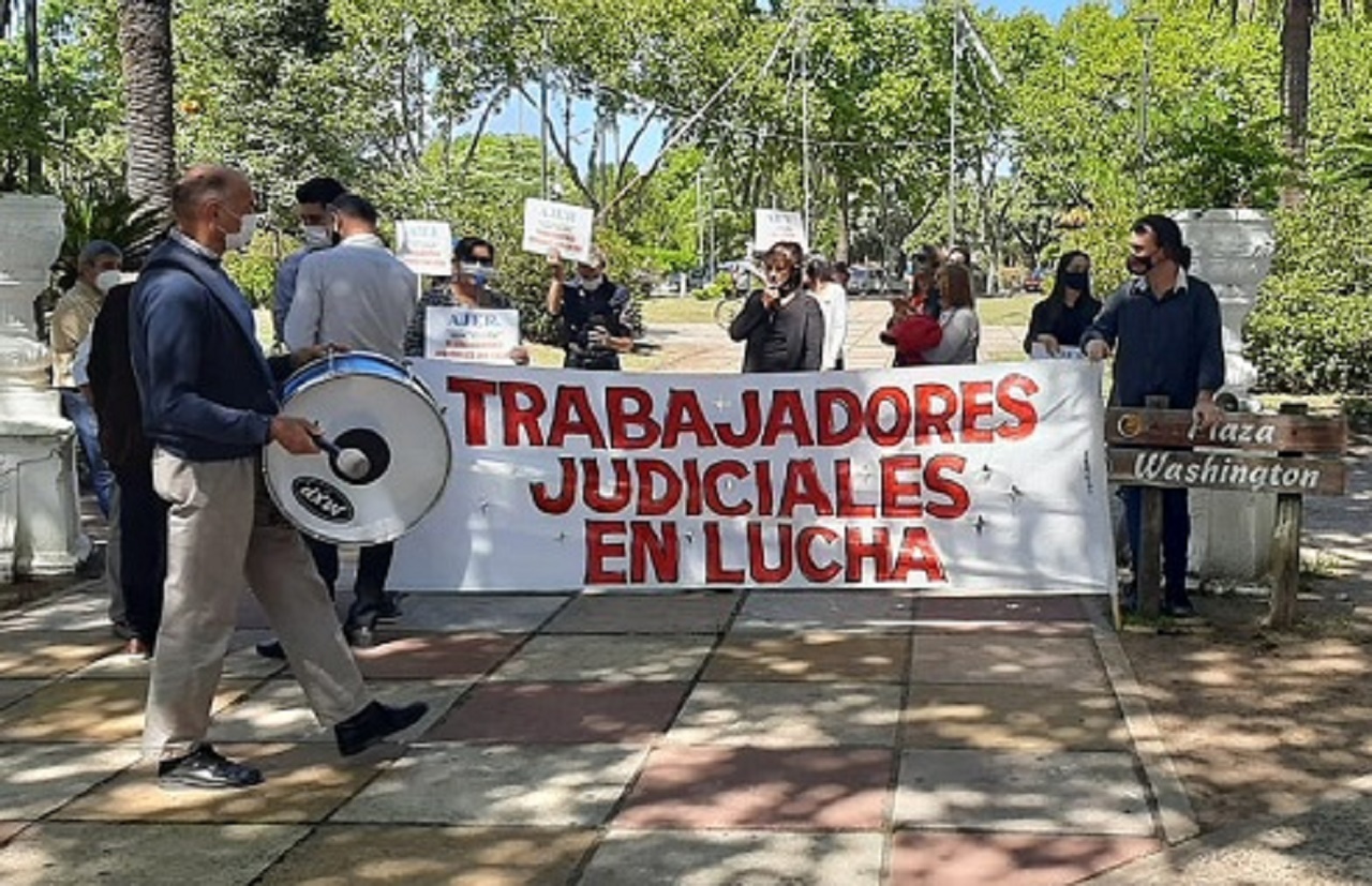 Los judiciales volvieron a protestar en distintos puntos de la provincia