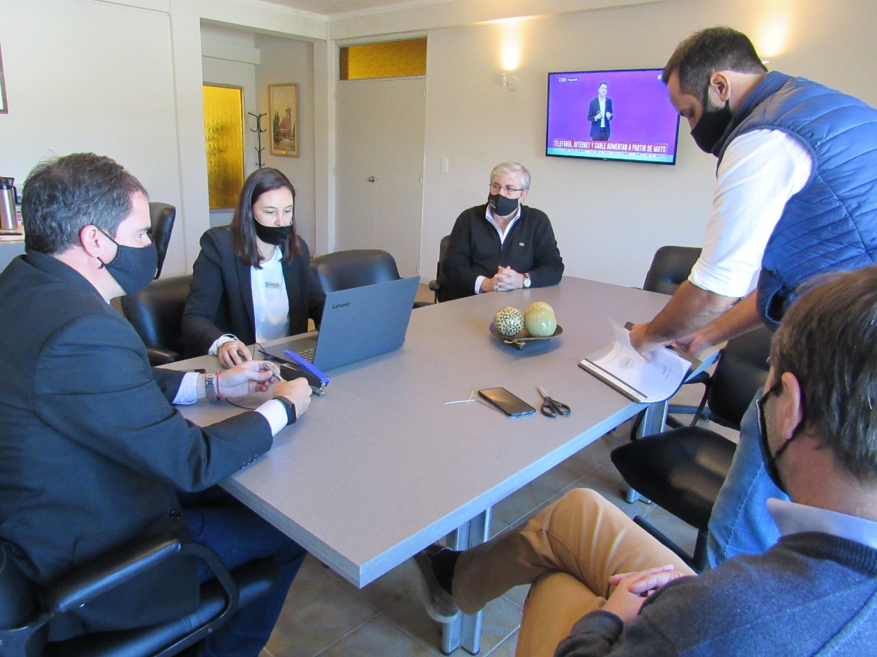 Larroque: Continúan con la renovación vehicular, de maquinarias y herramientas