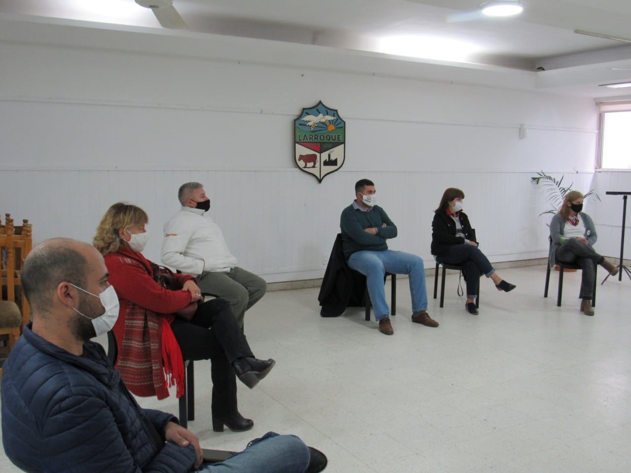 Larroque: El CEM propuso la continuidad de la virtualidad de las clases entre otras medidas 