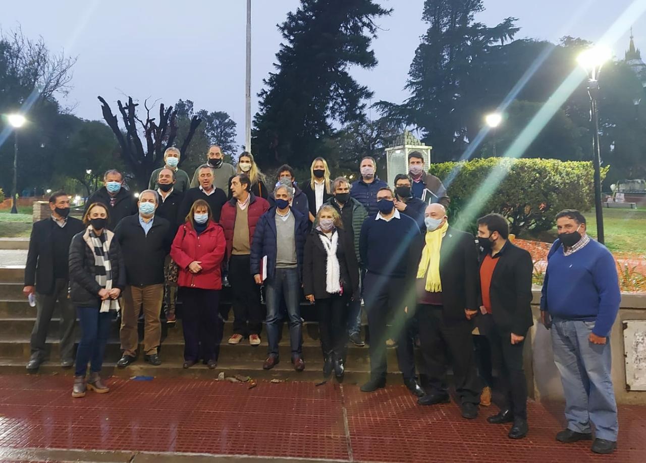 Juntos por Entre Ríos conformó el frente 