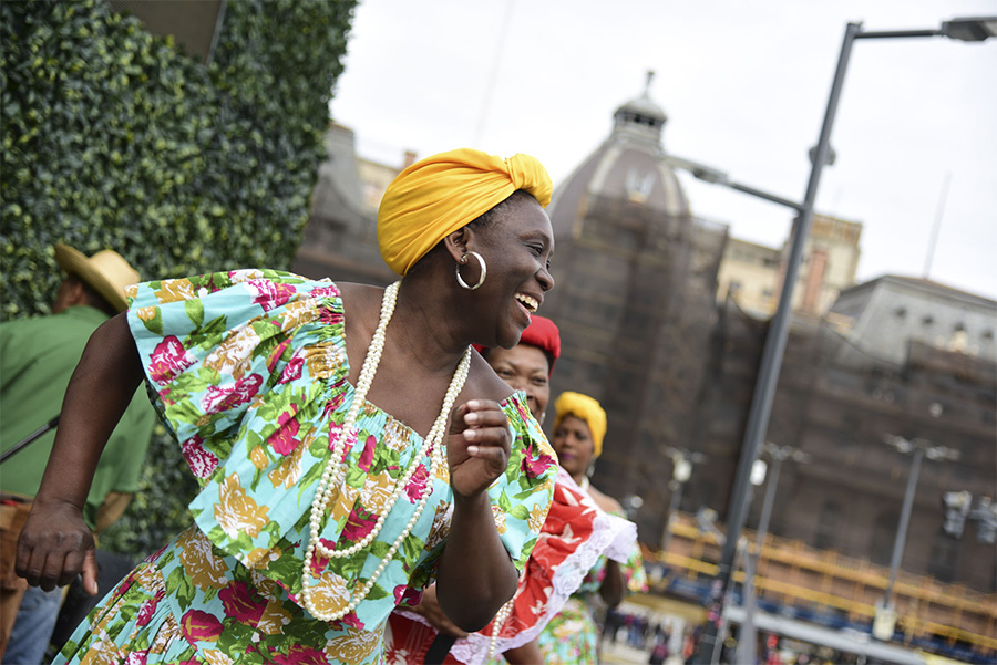 Convocatoria Fotográfica 2021: “Mujeres Migrantes, Experiencias Solidarias”