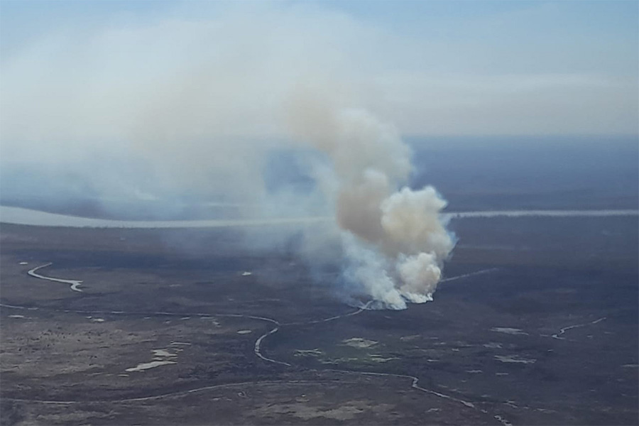 Combaten los incendios en las   islas con operativos simultáneos