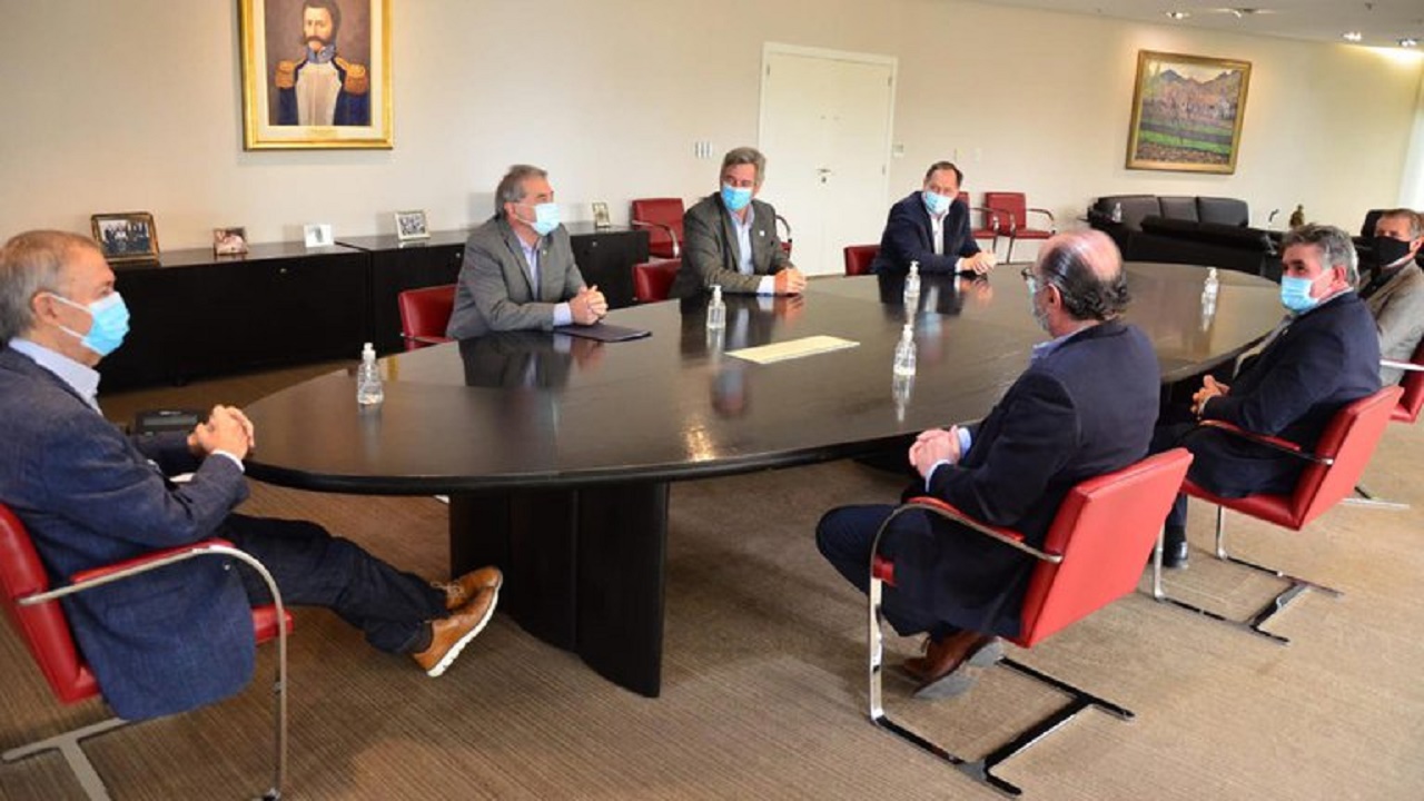 El Gobierno avanza en un  acercamiento con el campo para  cerrar el conflicto por la carne  