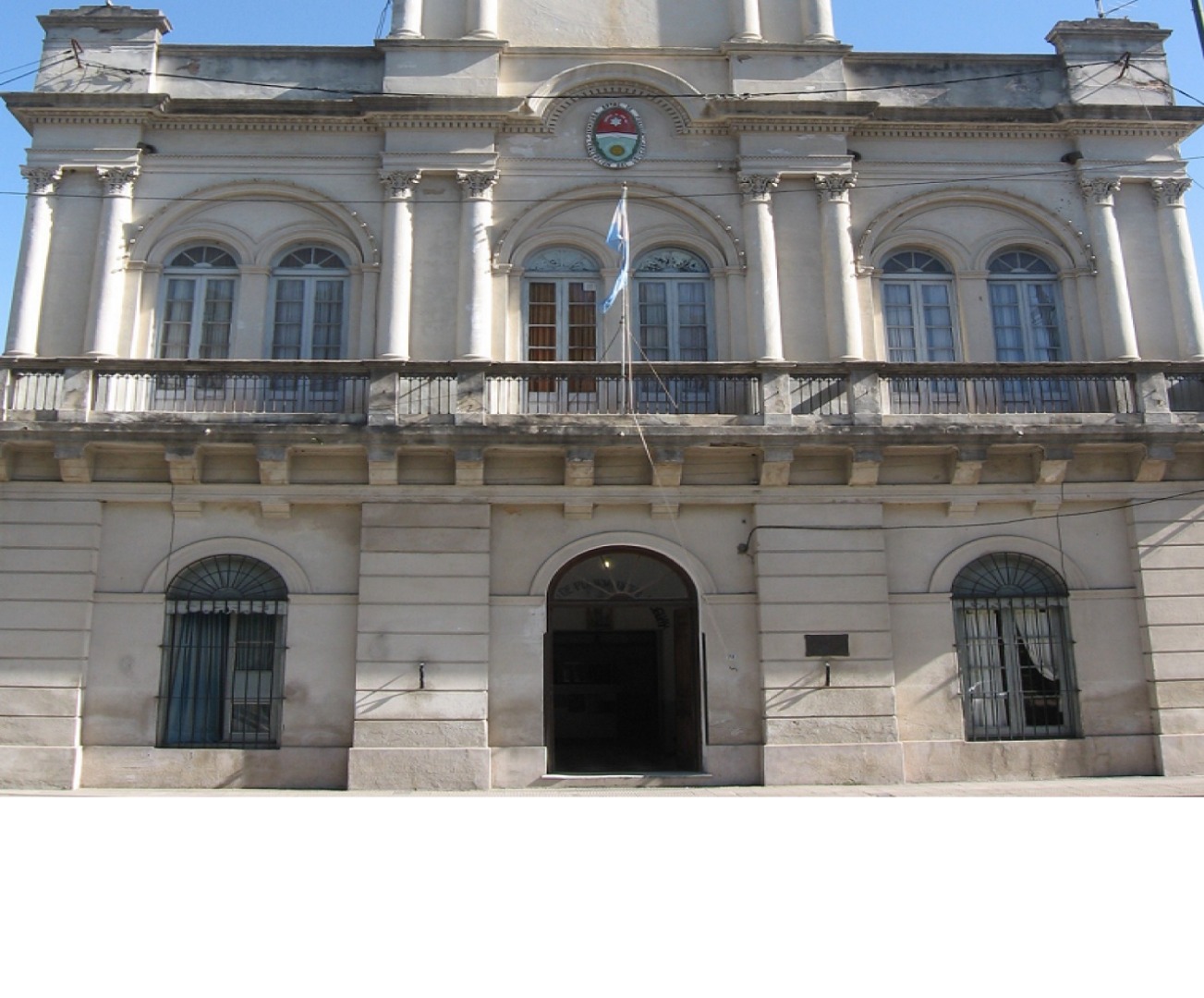 C. del Uruguay: Golpeó a su pareja e intentó prenderse fuego