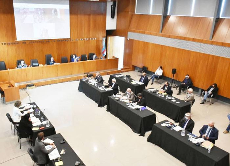 Mega Juicio por corrupción: testigo confirmó que se usó la misma foto para certificar diferentes publicidades