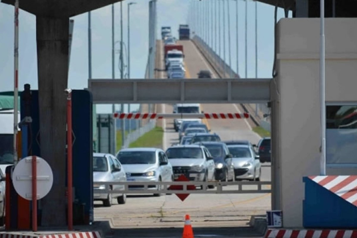Puente General San Martín: piden flexibilizar el tránsito de residentes
