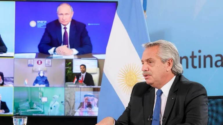 Alberto Fernández y Vladimir Putin se encontrarán en Rusia 
