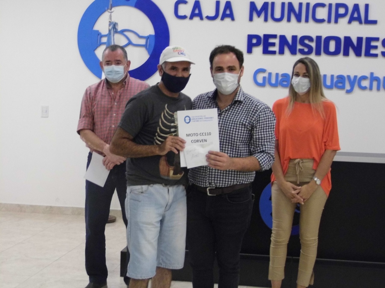 La Caja de Jubilaciones municipal   entregó electrodomésticos,  vehículos y aparatos electrónicos