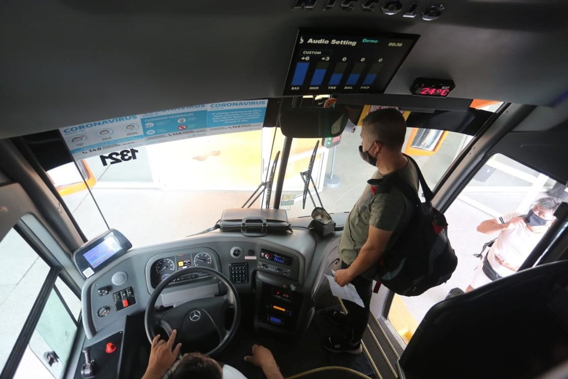 Recuerdan los protocolos   vigentes para viajar en trenes   y micros de larga distancia