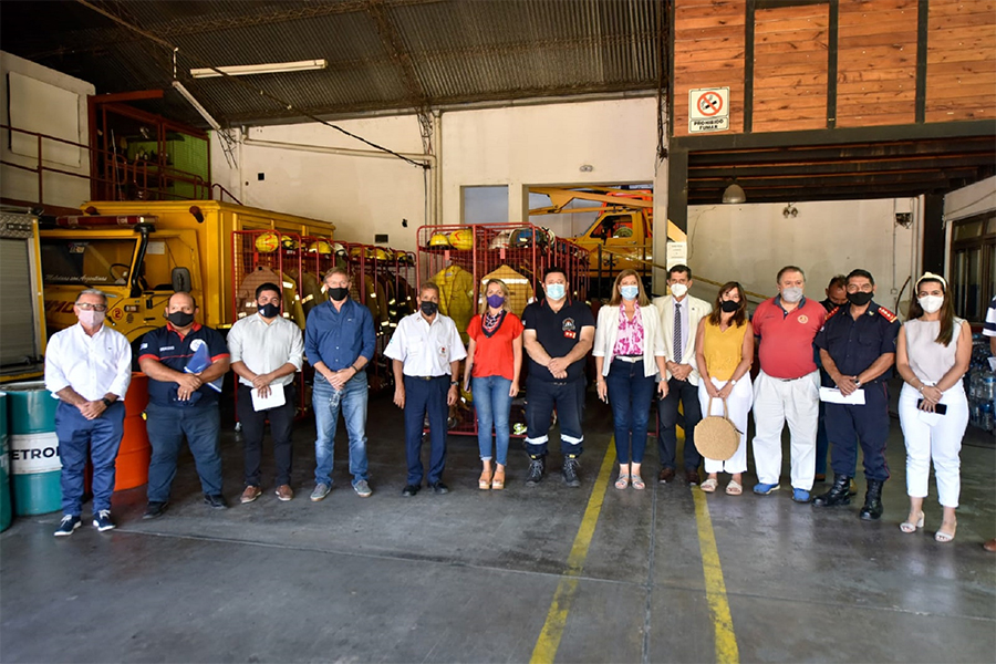 La Provincia articula acciones  con los Bomberos Voluntarios