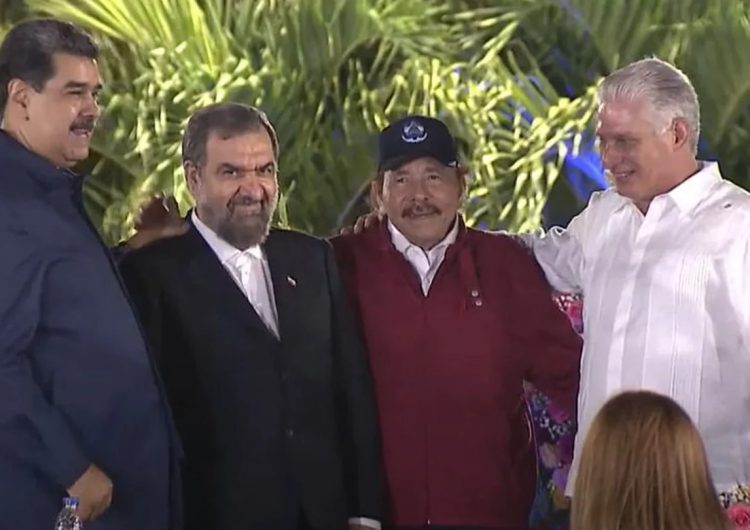 Un iraní acusado del atentado a la AMIA  asistió a la jura de Ortega y compartió  acto con el embajador argentino