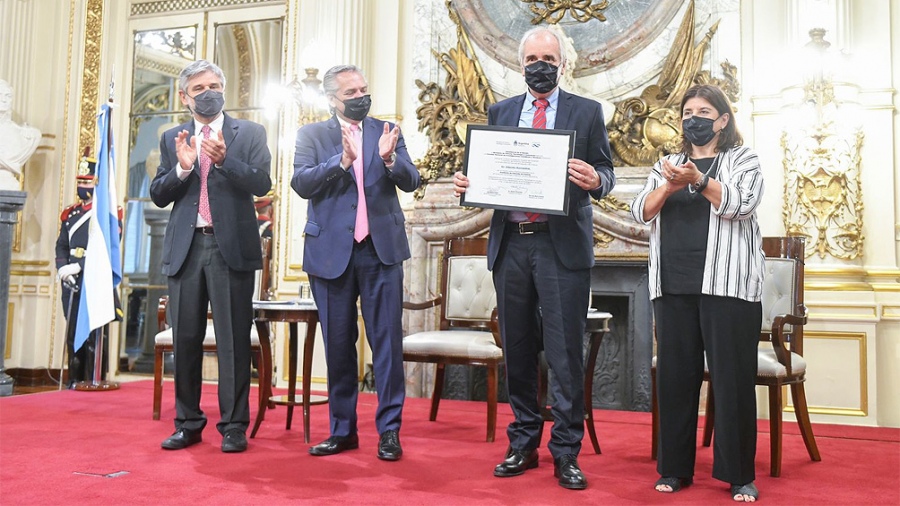 El Gobierno “busca poner el valor a los científicos argentinos", dijo el Presidente
