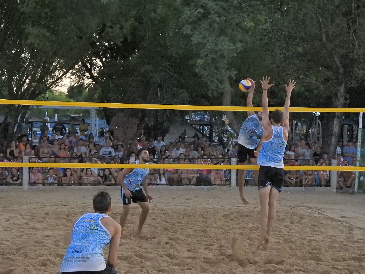Más de 300 deportistas competirán en Entre Ríos en Torneo Nacional de Beach Voley