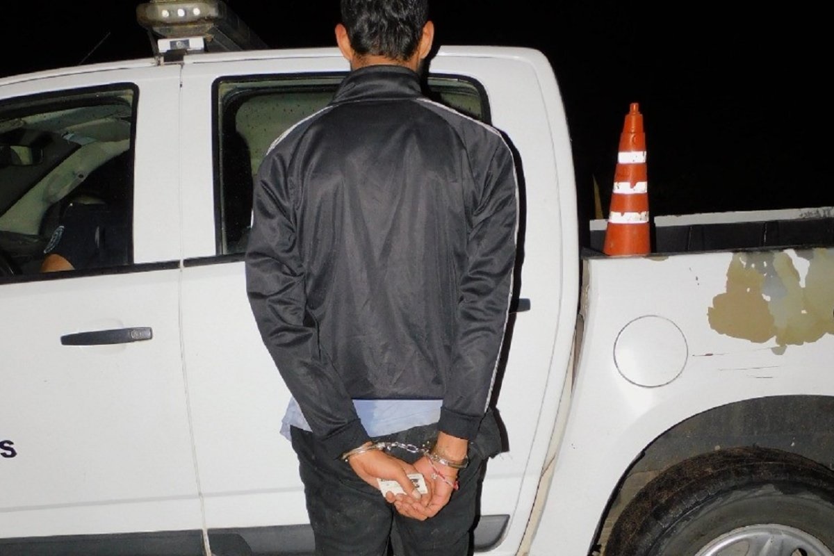 Detienen a un hombre  después de robar materiales   de construcción en una obra