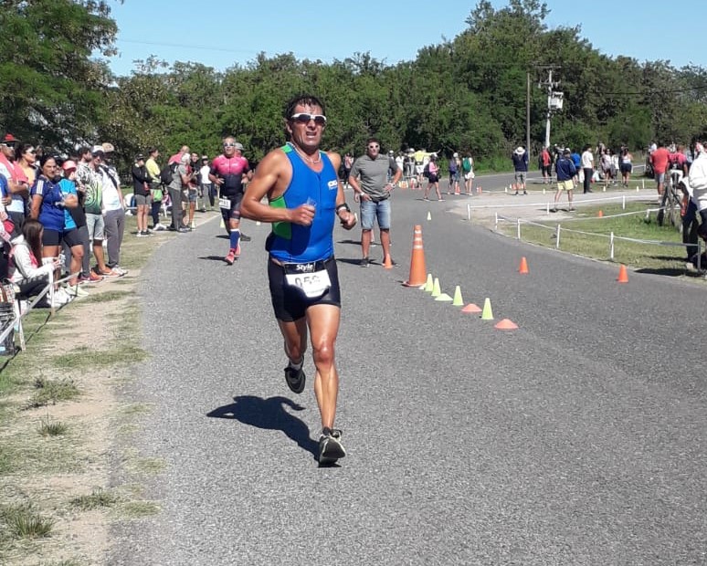 Fariña tuvo una excelente labor en el Triatlón Olímpico Chascomús