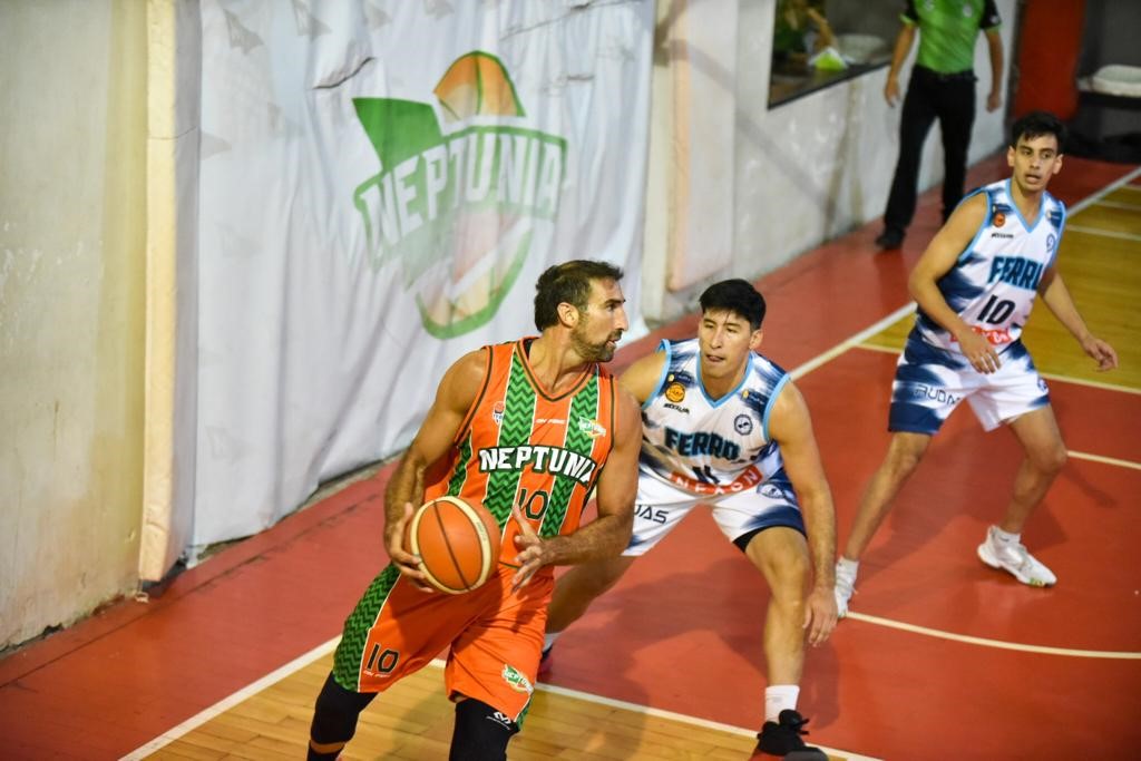 Neptunia buscará bajar al líder, Racing y Central recuperarse