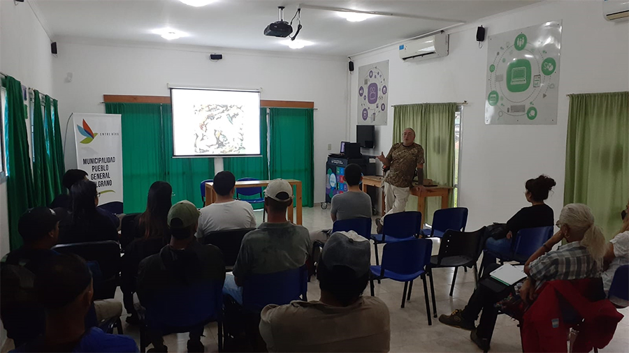 Se realizó en Pueblo General Belgrano  una capacitación en manejo de serpientes